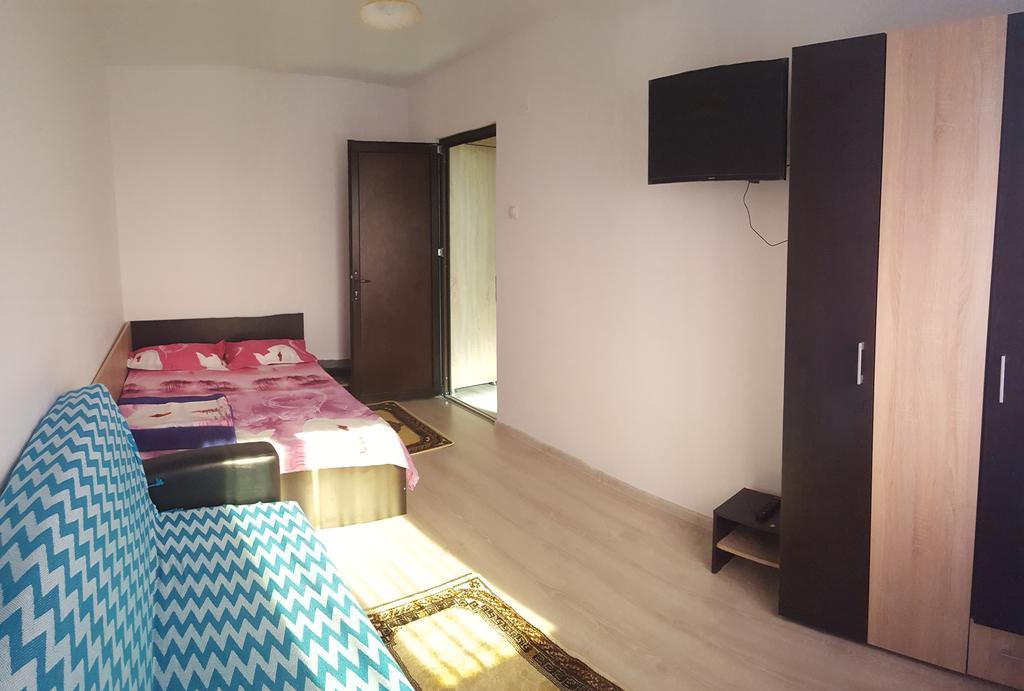 Апартаменти Apartament Lupu - Ефоріє-Норд Екстер'єр фото